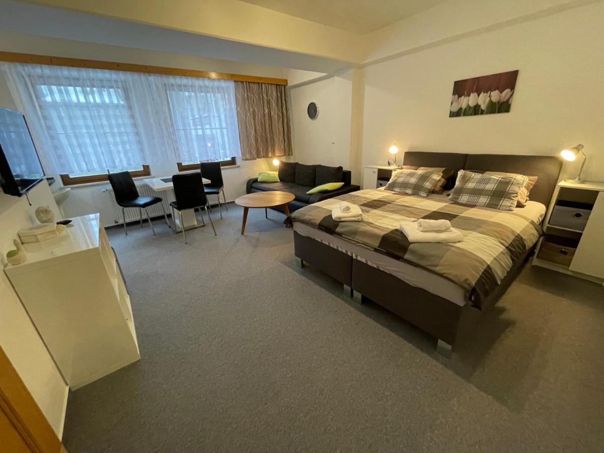 Apartmany U Posty Jáchymov Exteriör bild