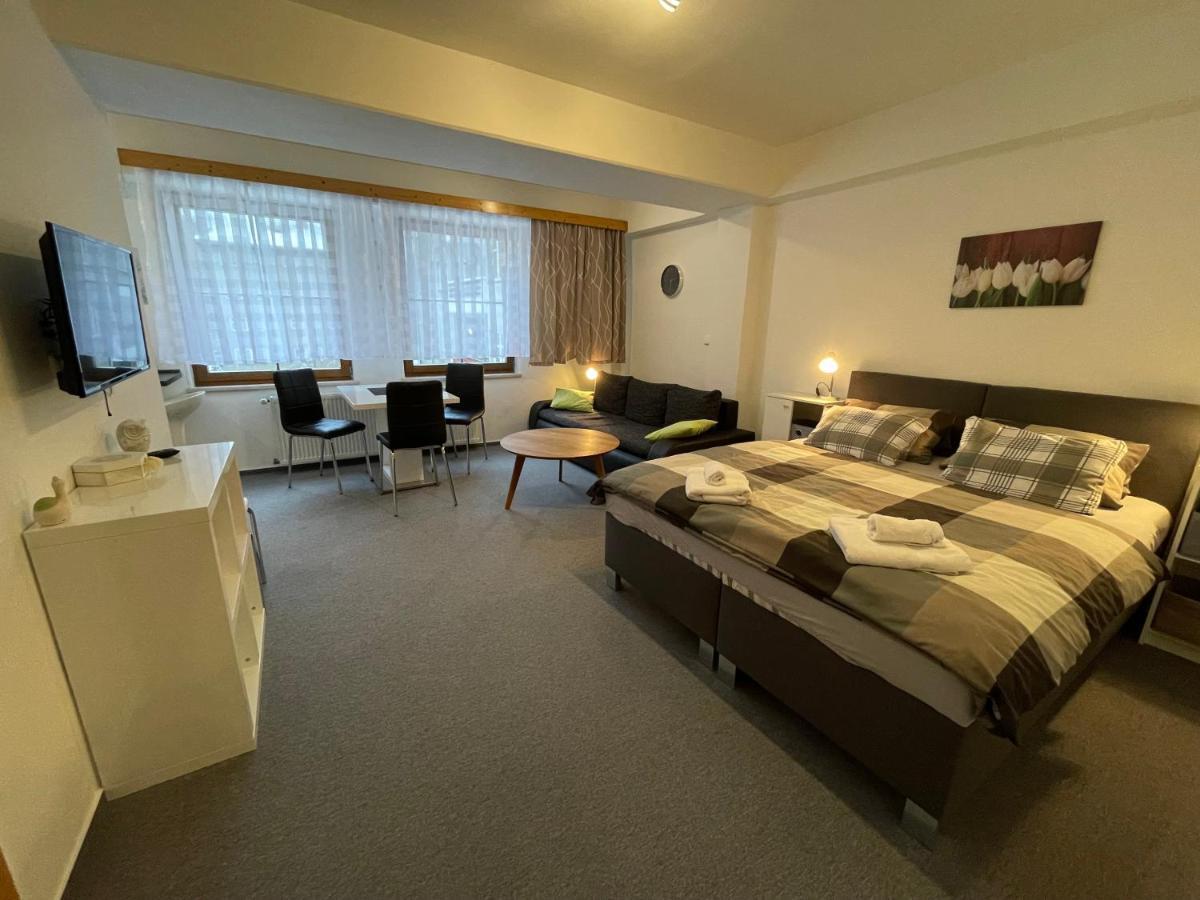 Apartmany U Posty Jáchymov Exteriör bild