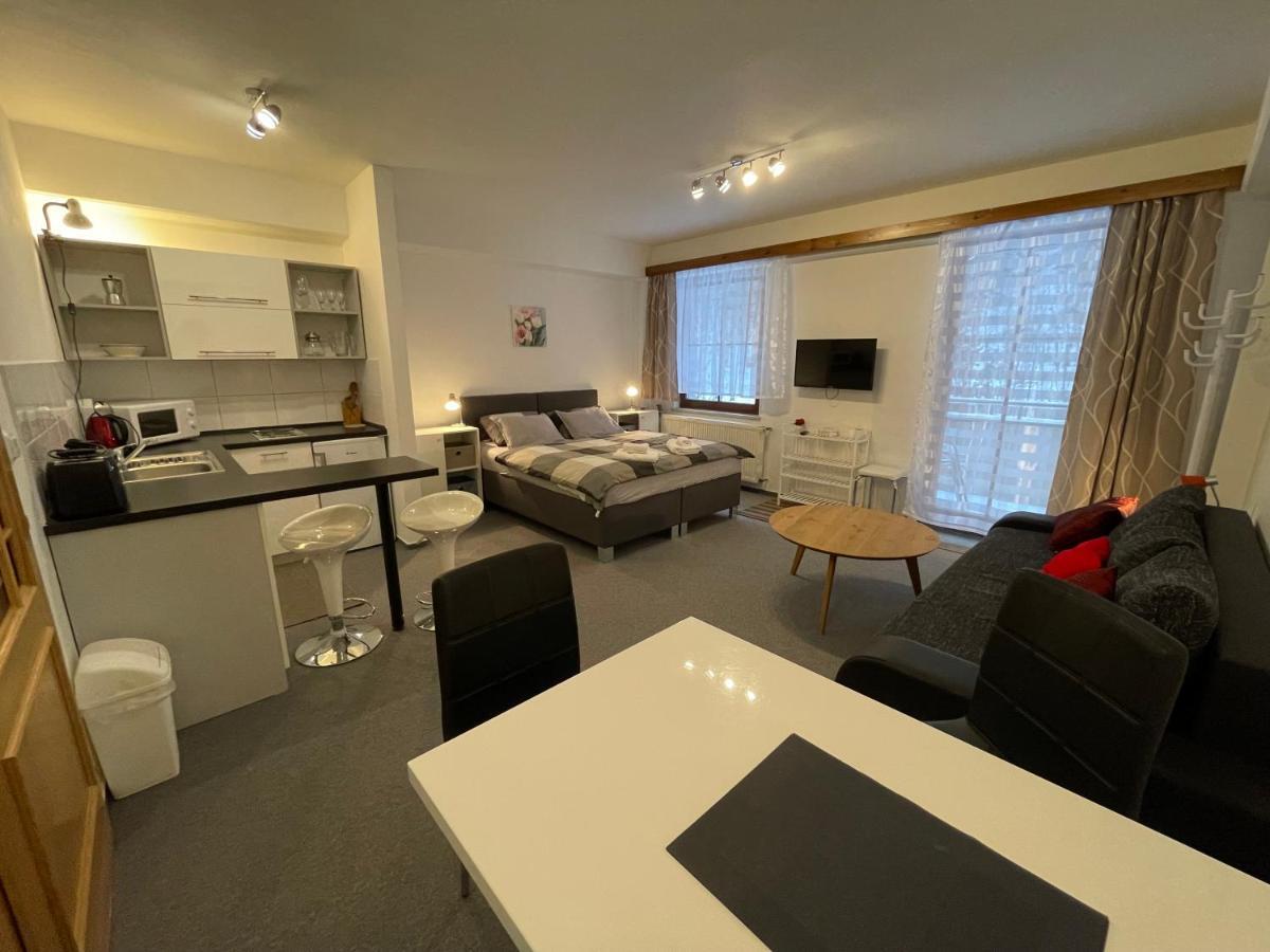 Apartmany U Posty Jáchymov Exteriör bild