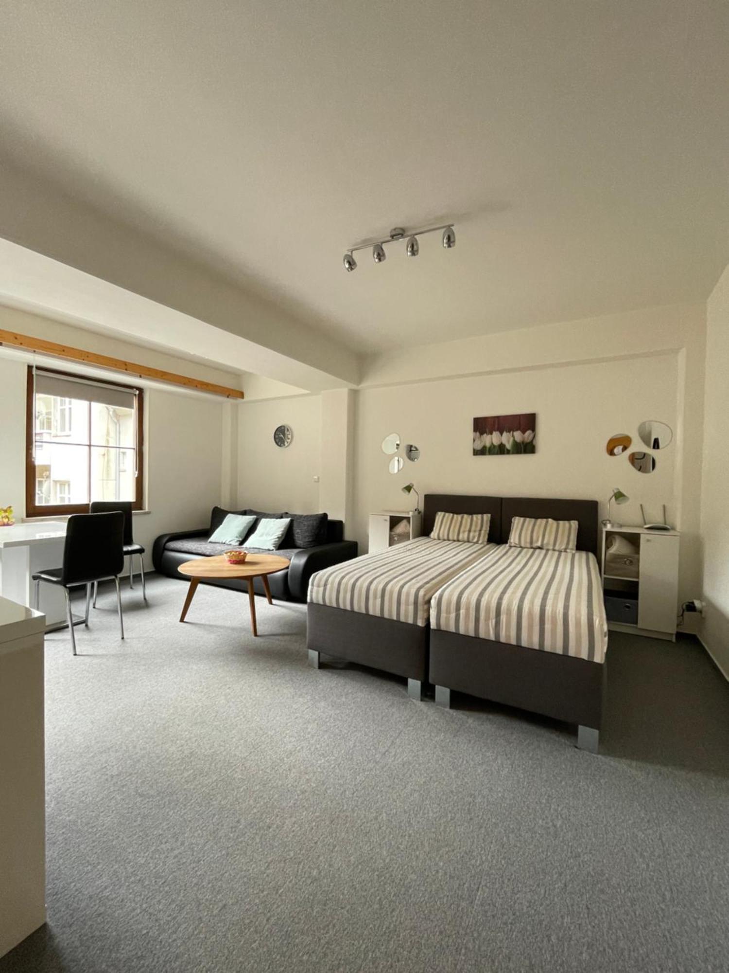 Apartmany U Posty Jáchymov Exteriör bild